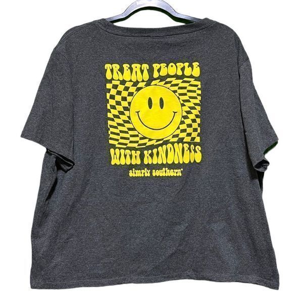 NWT Simply Southern “Treat People With Kindness”‎ Smiley Face Cropped Tshirt XXL - Picture 1 of 5